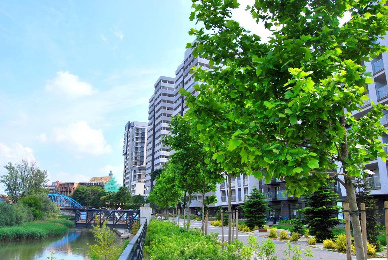 Two Towers Old Town Apartments-City Center-By The River-Observation Terrance On The Roof-Free Parking ヴロツワフ エクステリア 写真